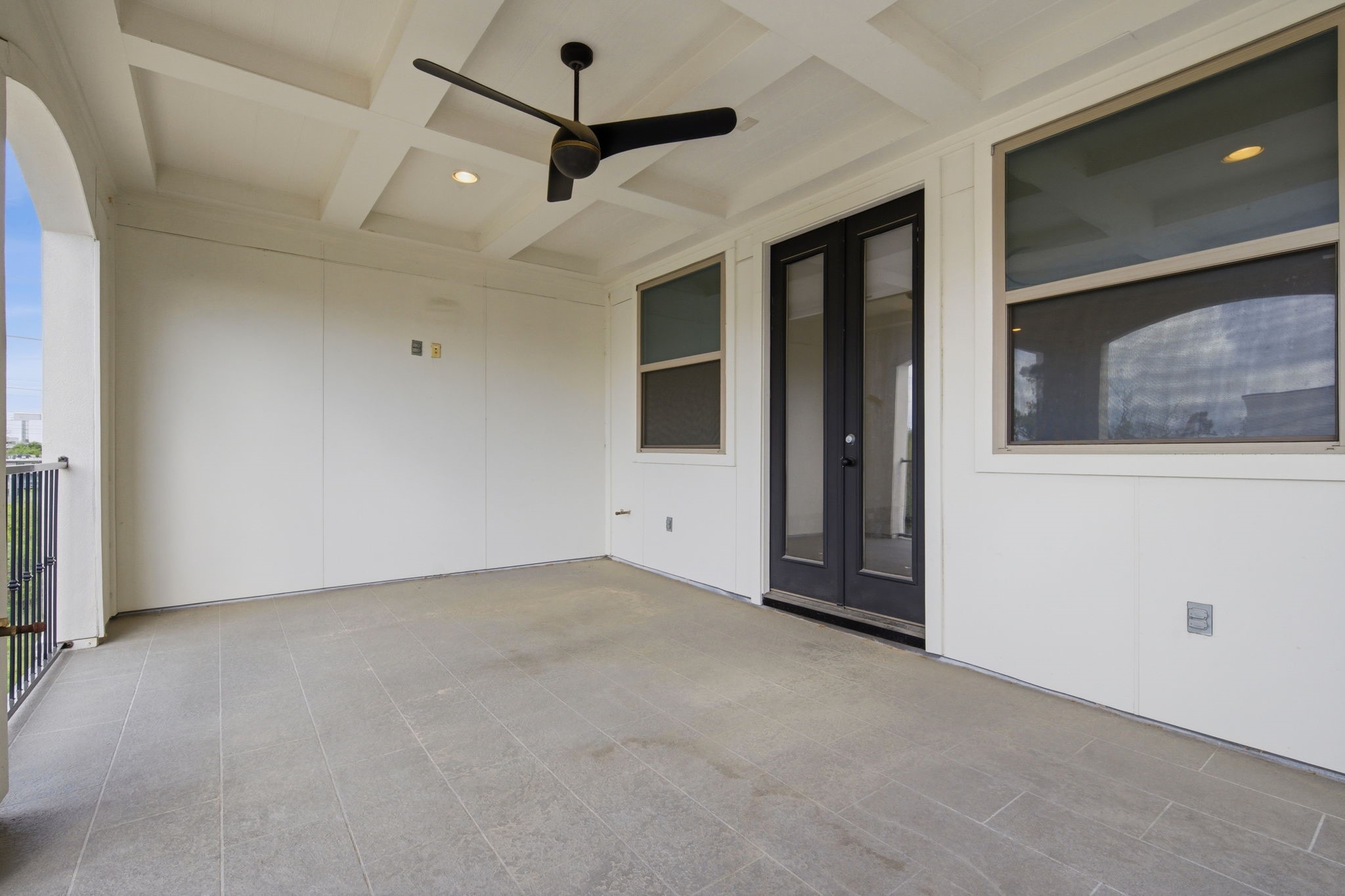 1906 West 25th Street Houston, TX 77008 - Photo 32 of 47 Balcony, off the third floor flex room. Notice the ceiling details. Gas , electric, and water hookups in place, allowing for potential to have an outdoor kitchen and hot tub if desired!