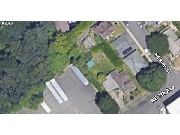 $2,700,000 | 727 Northeast Birch Street, Camas, WA 98607