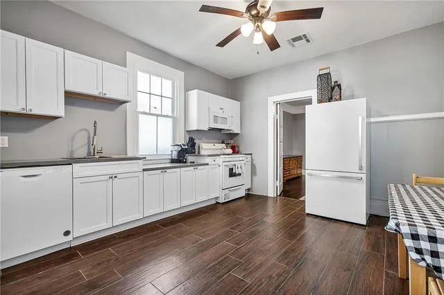 $1,900 | 915 Madison Street, Gretna, LA 70053