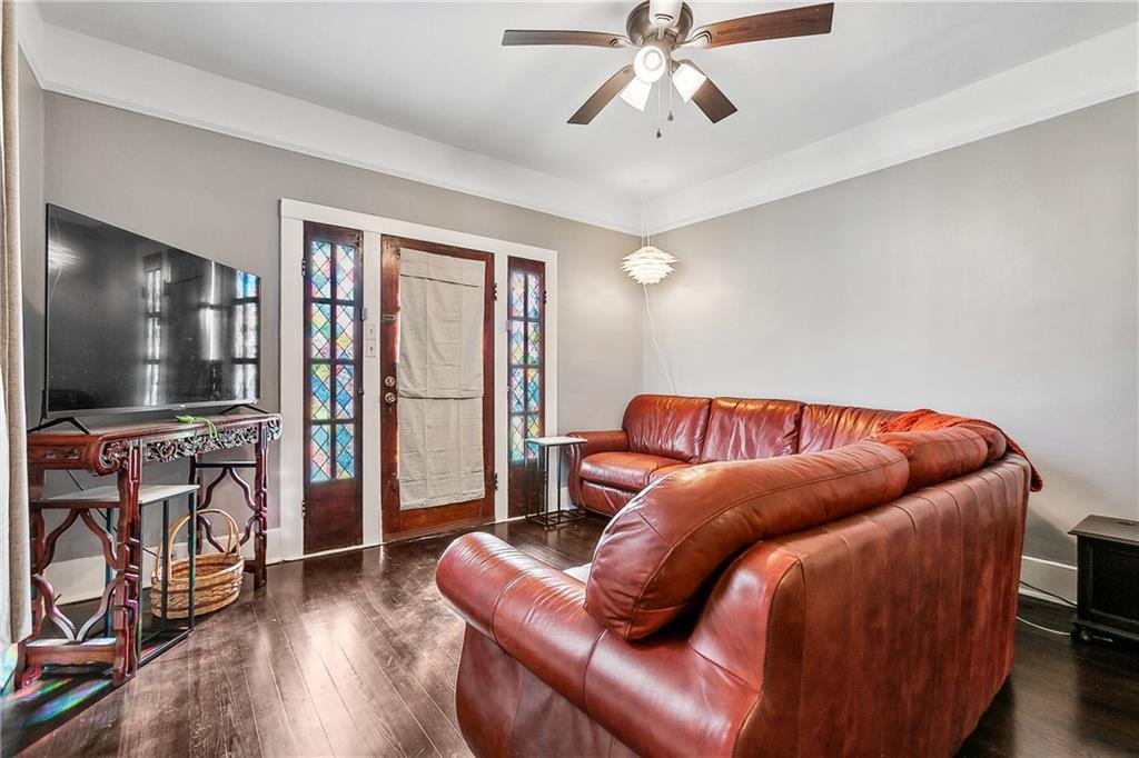 915 Madison Street Gretna, LA 70053 - Photo 8 of 11