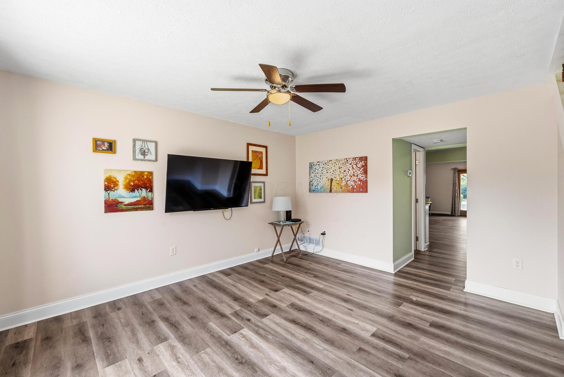 27 Hedgerow Lane Delaware, OH 43015 - Photo 11 of 34 11-print-27 Hedgerow Ln-111