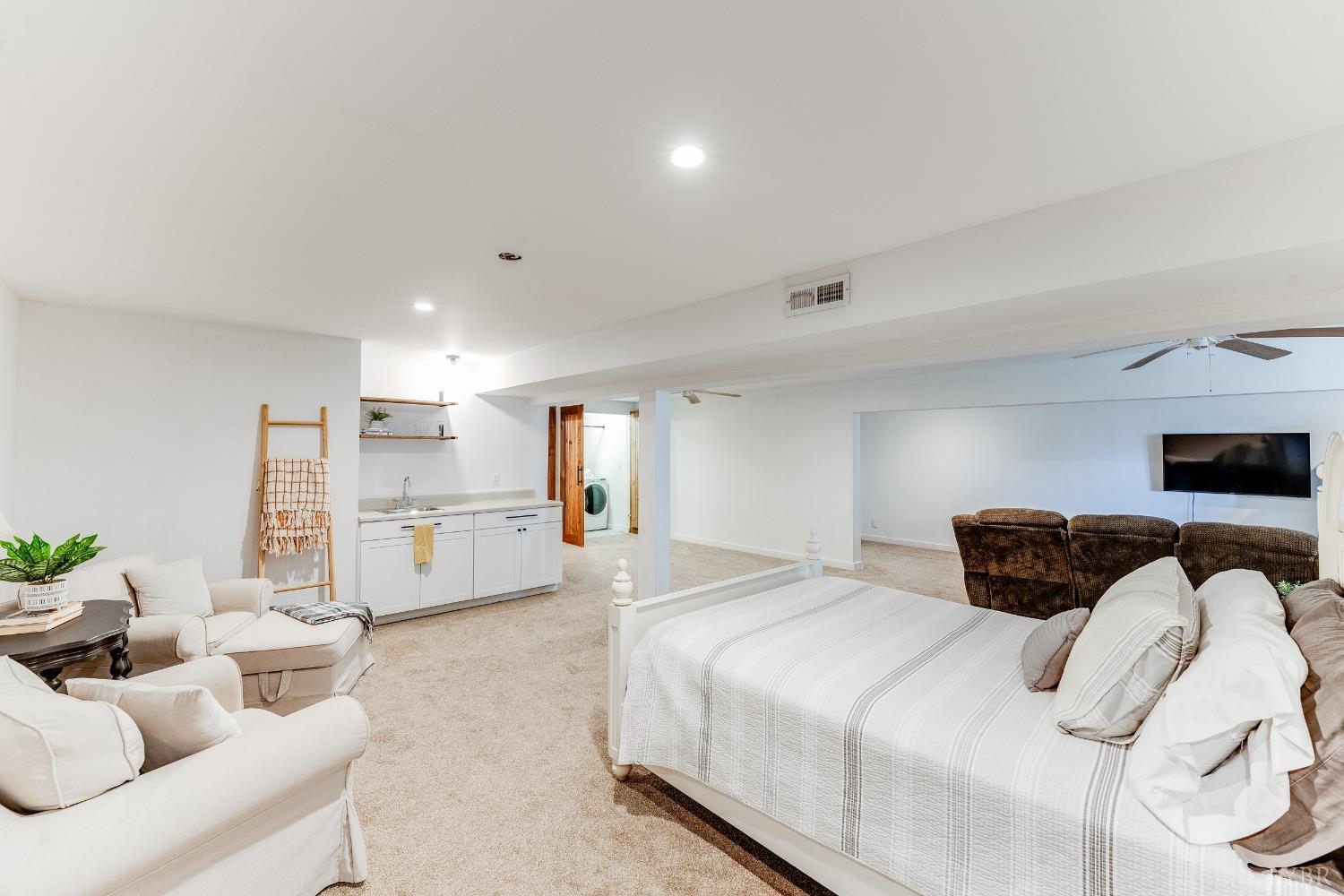 212 Barringer Drive Rustburg, VA 24588 - Photo 38 of 63