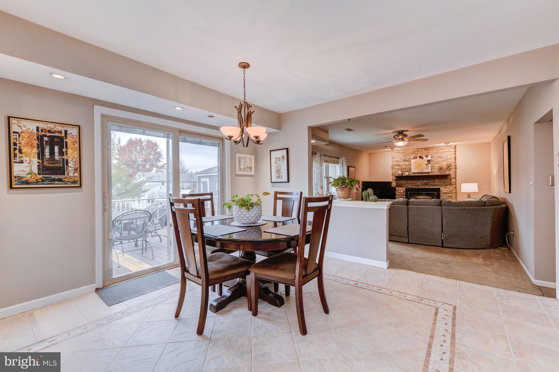 237 Holly Drive Chalfont, PA 18914 - Photo 14 of 38 Breakfast Area