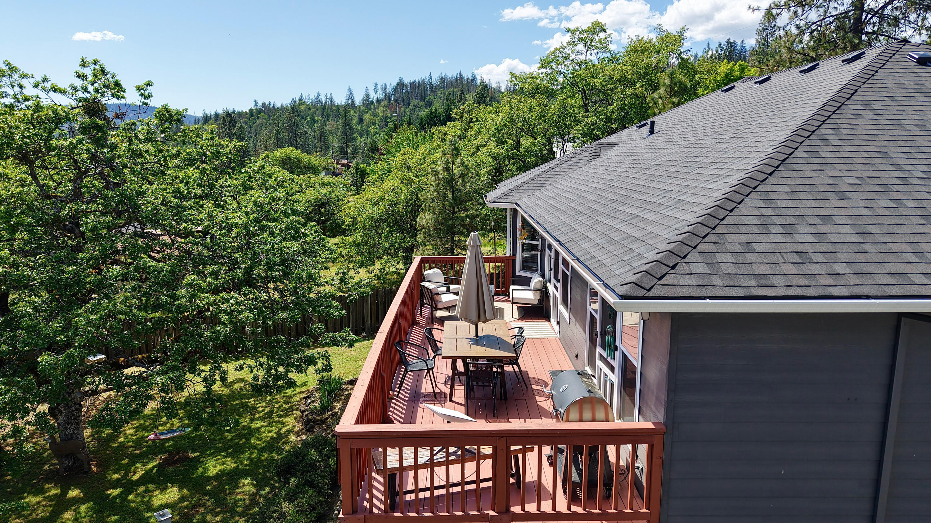 381 Pinetop Terrace Shady Cove, OR 97539 - Photo 38 of 66