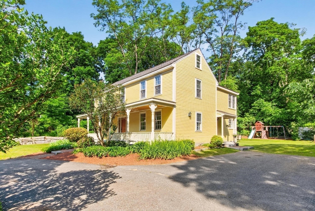 270 Groton Road Westford, MA 01886 - Photo 3 of 40