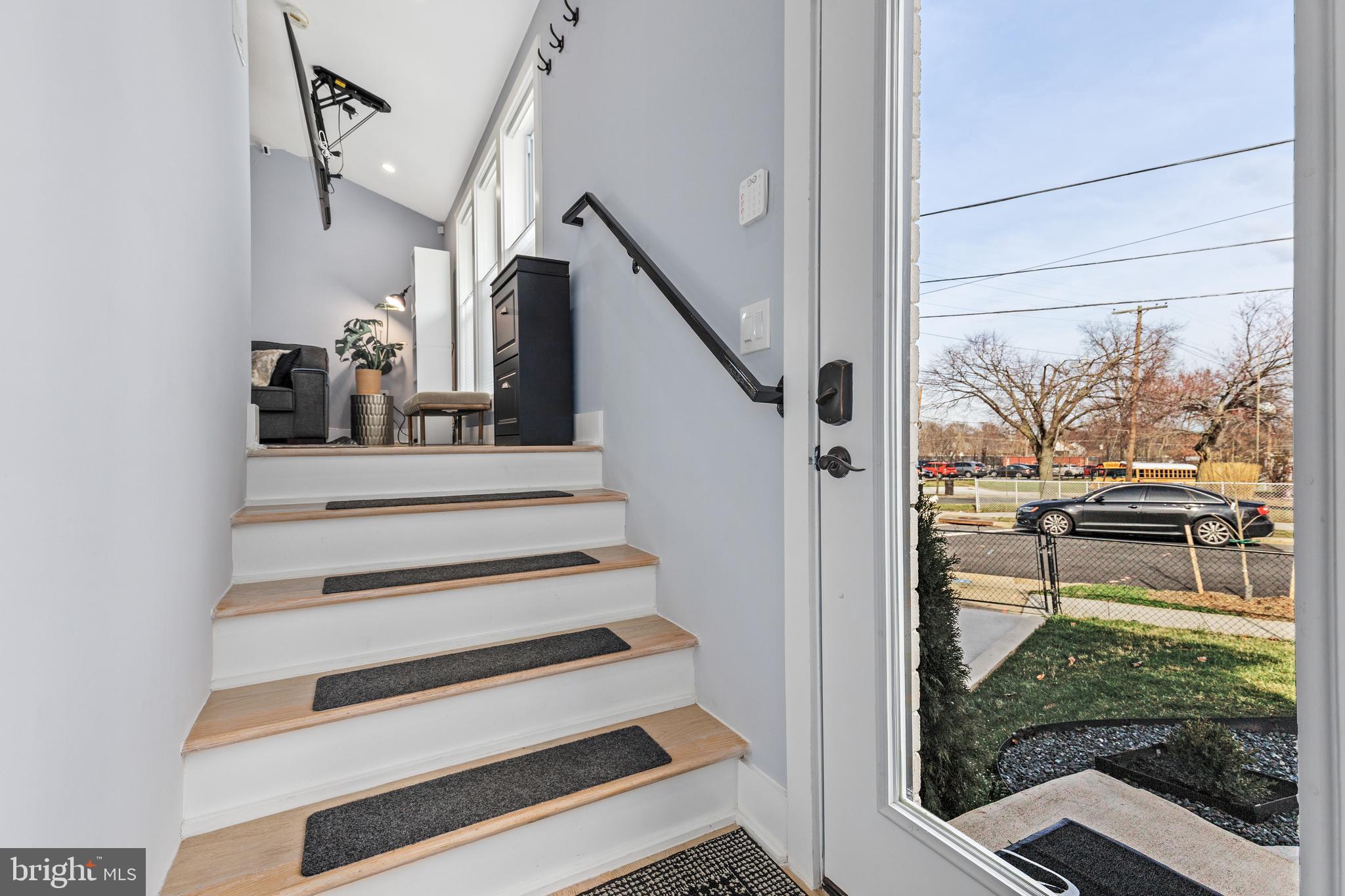 1101 44th Place Southeast Washington, DC 20019 - Photo 24 of 35