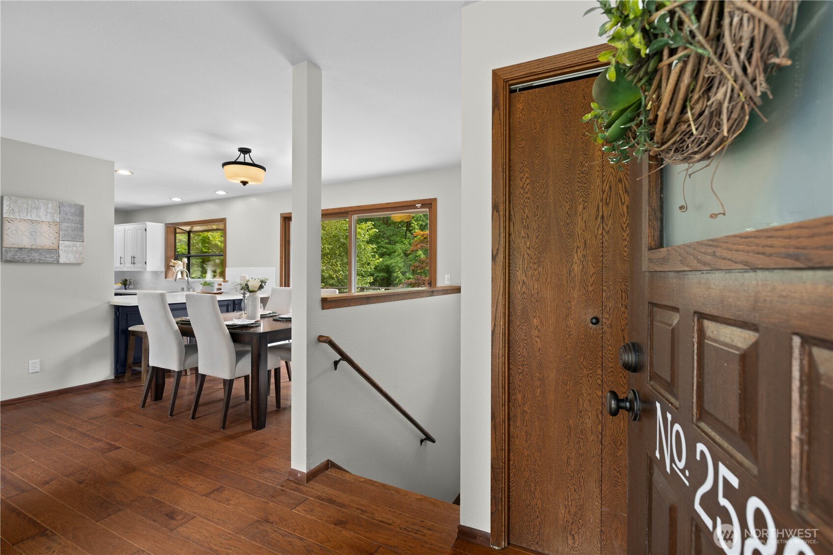 25803 Southeast 157th Street Issaquah, WA 98027 - Photo 4 of 40