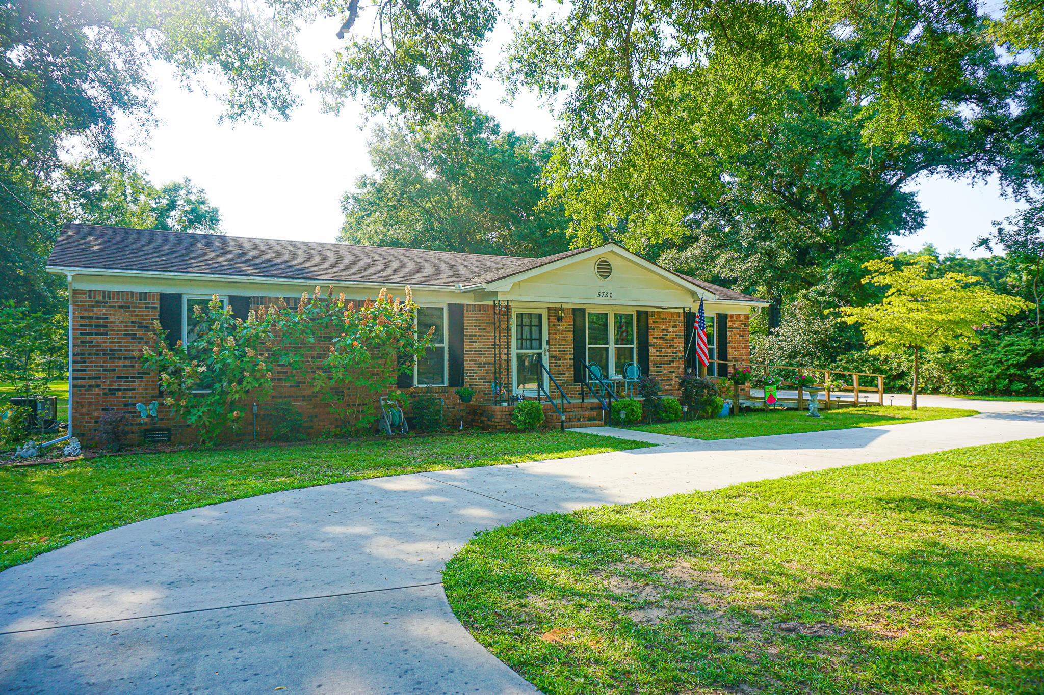 5780 Ryals Street Satsuma, AL 36572 - Photo 3 of 28