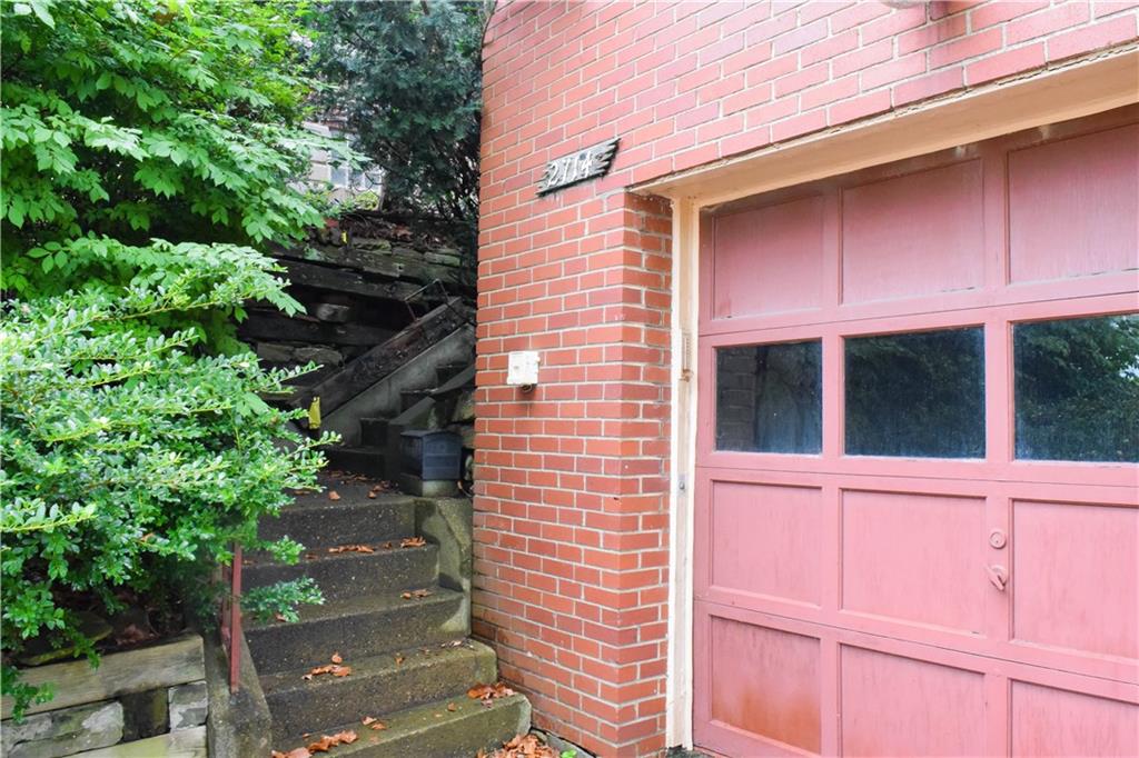 2714 Mt Royal Road Pittsburgh, PA 15217 - Photo 2 of 22 Gallery Image 2