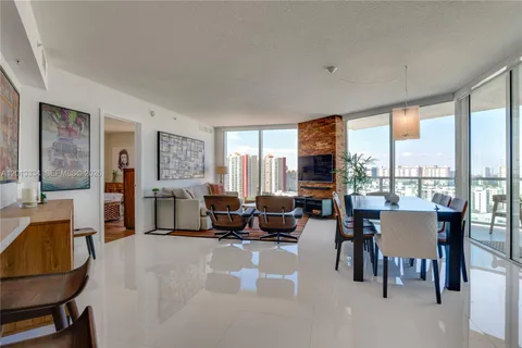 $899,000 | 150 Sunny Isles Boulevard, Unit 11603, Sunny Isles Beach, FL 33160