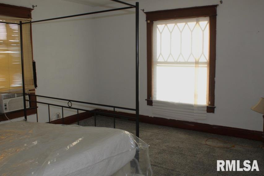 714 South Main Street Kewanee, IL 61443 - Photo 22 of 31 a view of front door