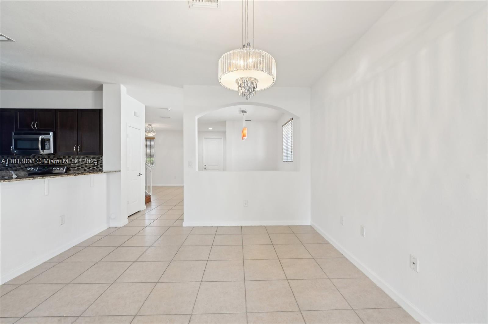 14110 Southwest 275th Street, Unit 14110 Homestead, FL 33032 - Photo 14 of 51 Family Room