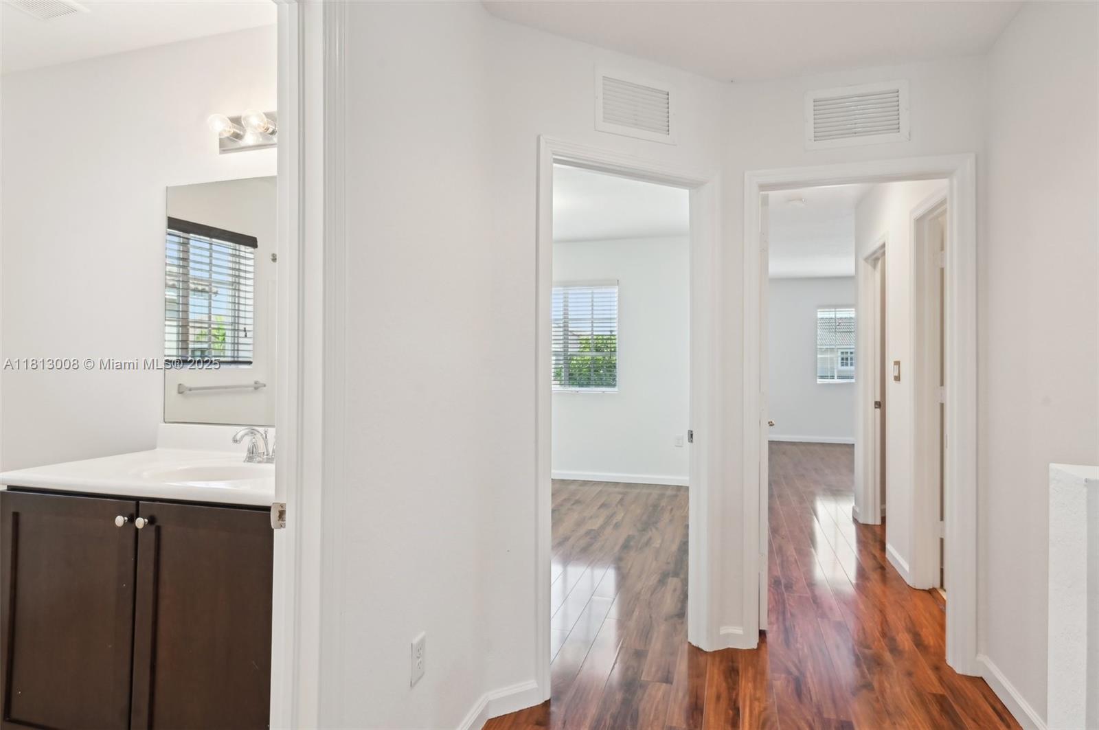 14110 Southwest 275th Street, Unit 14110 Homestead, FL 33032 - Photo 25 of 51 Hallway
