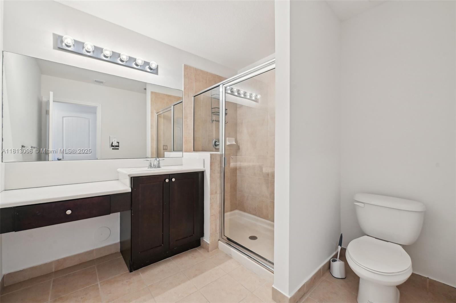 14110 Southwest 275th Street, Unit 14110 Homestead, FL 33032 - Photo 31 of 51 Master Bath