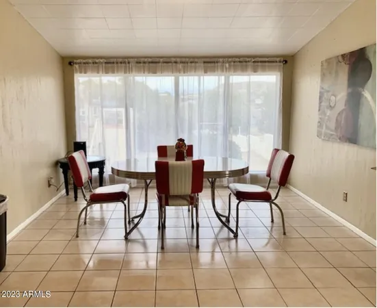 $2,000 | 877 East Sycamore Street, Unit A, Globe, AZ 85501