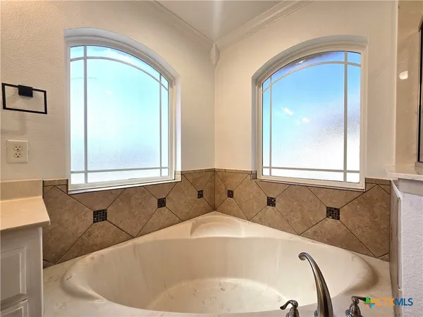 $2,200 | 1518 Indian Camp Trail, Copperas Cove, TX 76522