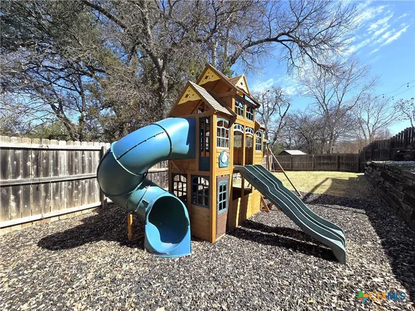 $2,200 | 1518 Indian Camp Trail, Copperas Cove, TX 76522