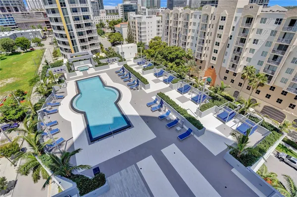 $4,300 | 480 Northeast 30th Street, Unit 1007, Miami, FL 33137