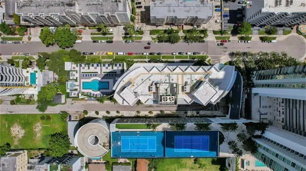 $4,300 | 480 Northeast 30th Street, Unit 1007, Miami, FL 33137
