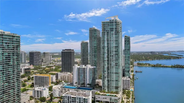 $4,300 | 480 Northeast 30th Street, Unit 1007, Miami, FL 33137