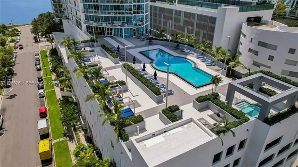 $4,300 | 480 Northeast 30th Street, Unit 1007, Miami, FL 33137