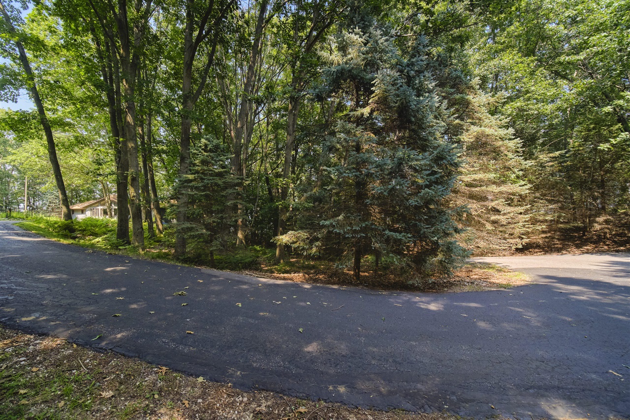 2521 Crescent Beach Road Manistee, MI 49660 - Photo 46 of 72