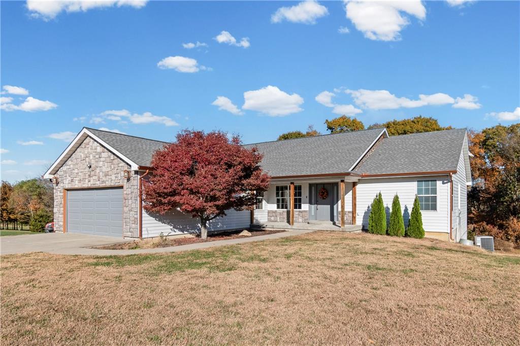 9230 Southwest Alpha Ridge Road Trimble, MO 64492 - Photo 16 of 55