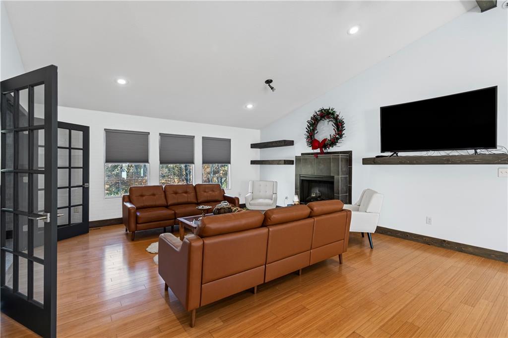 9230 Southwest Alpha Ridge Road Trimble, MO 64492 - Photo 20 of 55