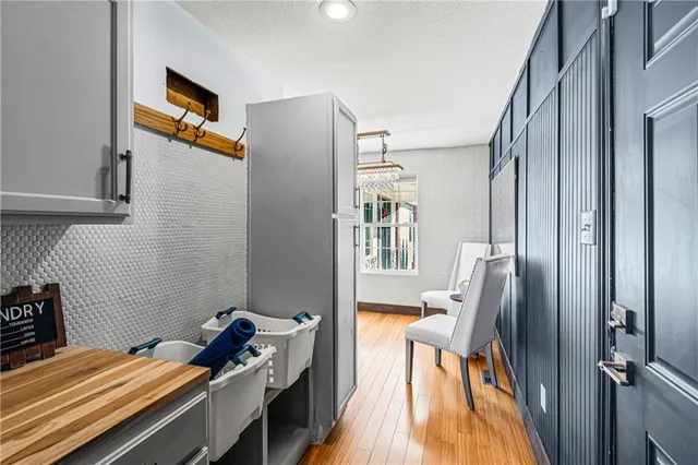 $399,000 | 9230 Southwest Alpha Ridge Road, Trimble, MO 64492