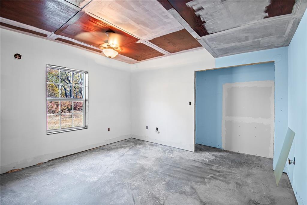 9230 Southwest Alpha Ridge Road Trimble, MO 64492 - Photo 42 of 55