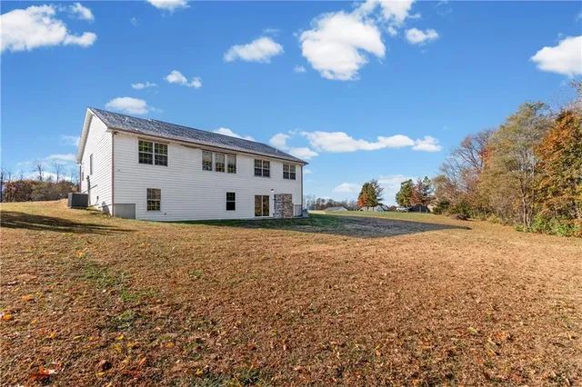 $399,000 | 9230 Southwest Alpha Ridge Road, Trimble, MO 64492