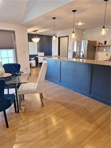 $399,000 | 9230 Southwest Alpha Ridge Road, Trimble, MO 64492