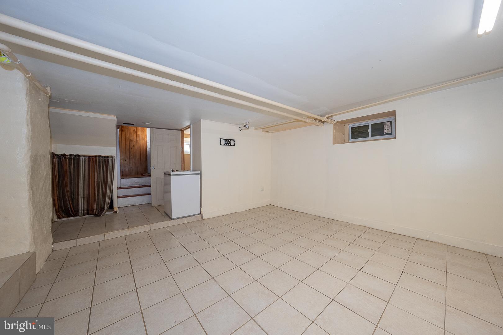 136 Summit Avenue Upper Darby, PA 19082 - Photo 32 of 48 a view of empty room