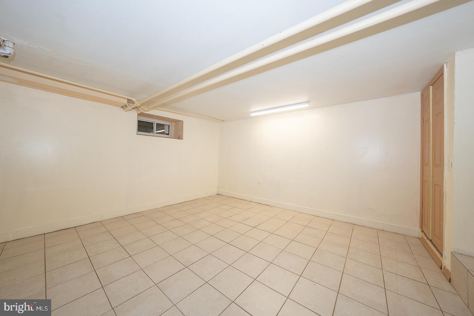 136 Summit Avenue Upper Darby, PA 19082 - Photo 33 of 48 a view of an empty room