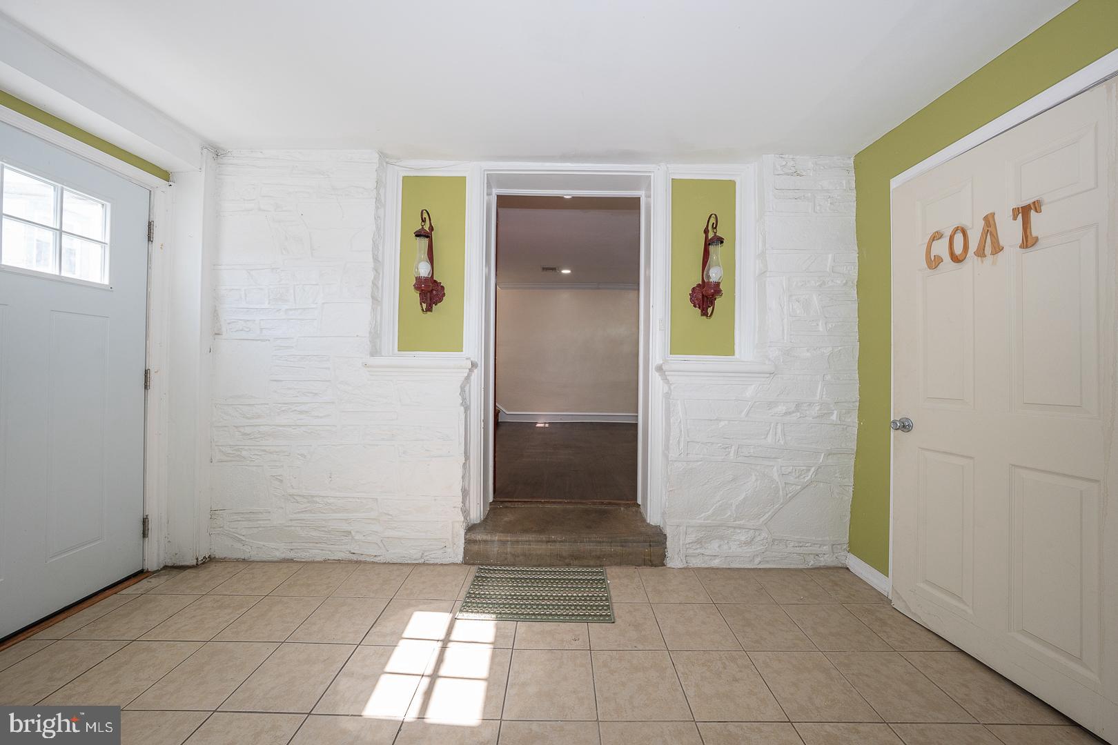136 Summit Avenue Upper Darby, PA 19082 - Photo 46 of 48 a view of an entryway door