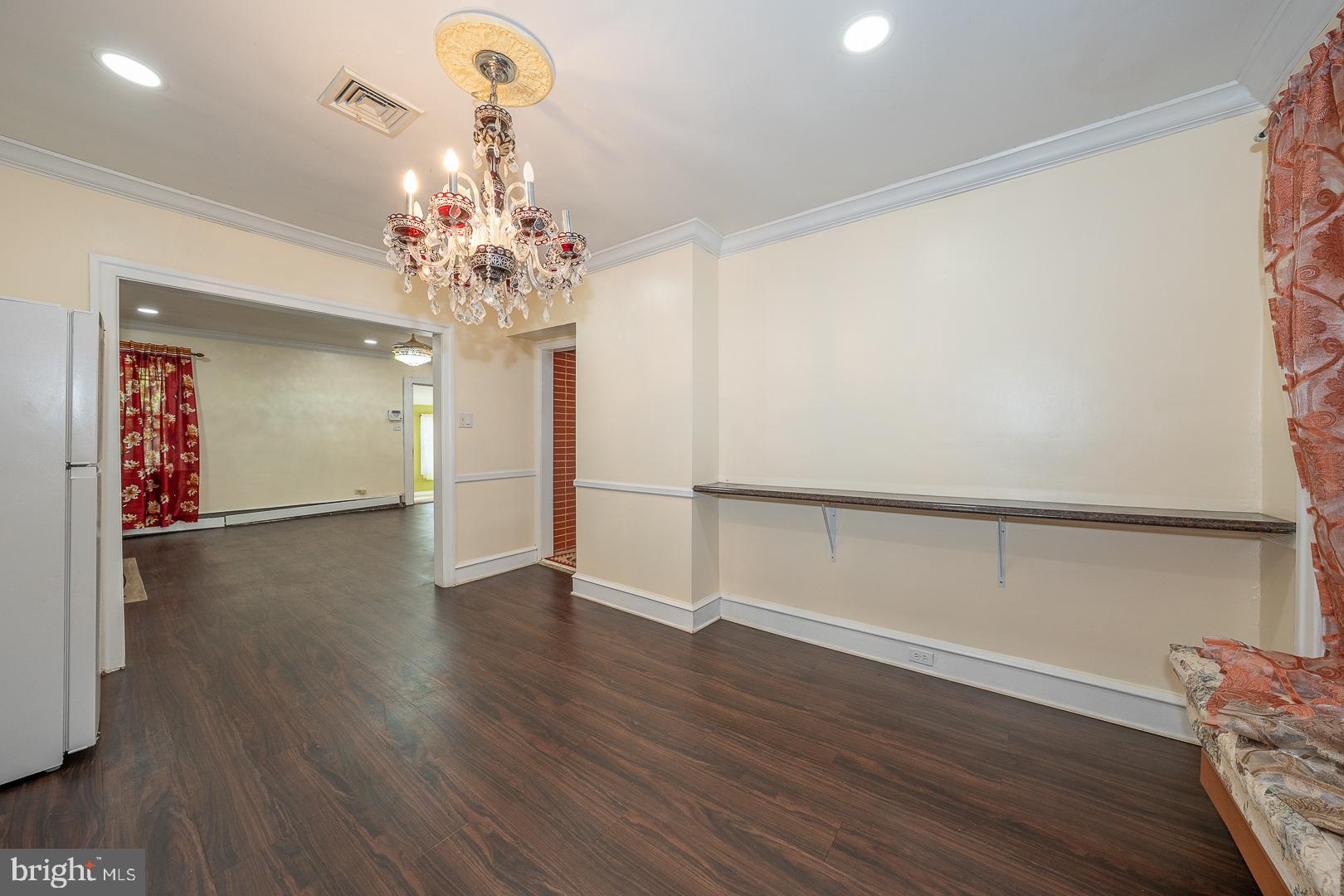 136 Summit Avenue Upper Darby, PA 19082 - Photo 8 of 48 a view of a livingroom with wooden floor
