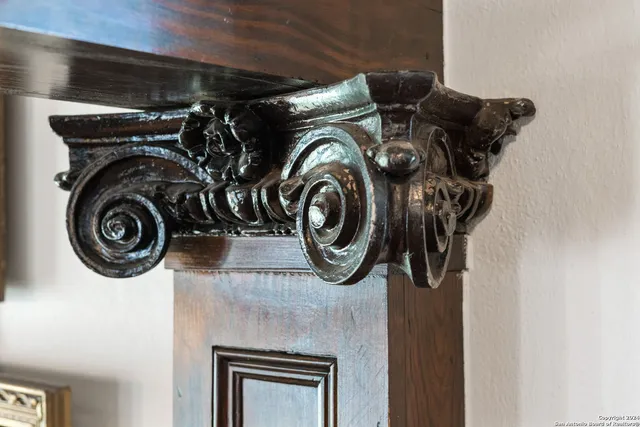 $839,000 | 623 Augusta Street, San Antonio, TX 78215