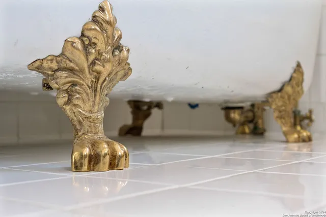 $839,000 | 623 Augusta Street, San Antonio, TX 78215