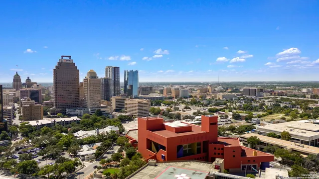 $839,000 | 623 Augusta Street, San Antonio, TX 78215