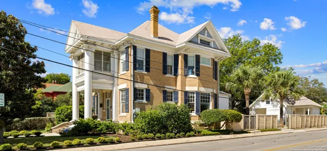 $839,000 | 623 Augusta Street, San Antonio, TX 78215
