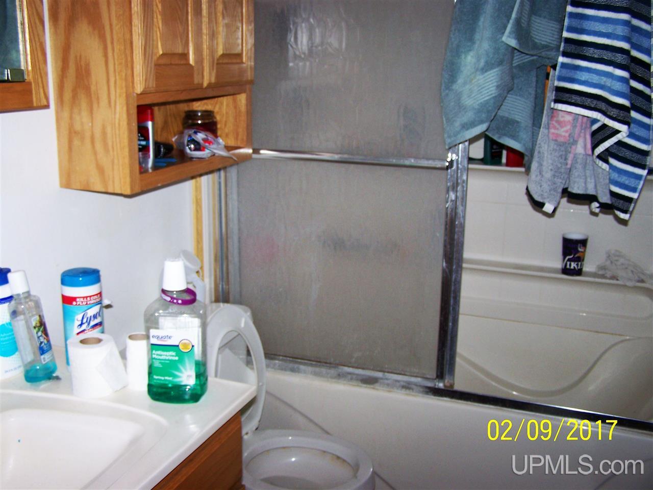 1040 Rudberg Drive, Unit O2 Hurley, WI 54534 - Photo 8 of 13 Gallery Image 8