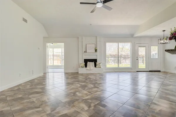 $2,200 | 16339 Elmwood Point Lane, Sugar Land, TX 77498