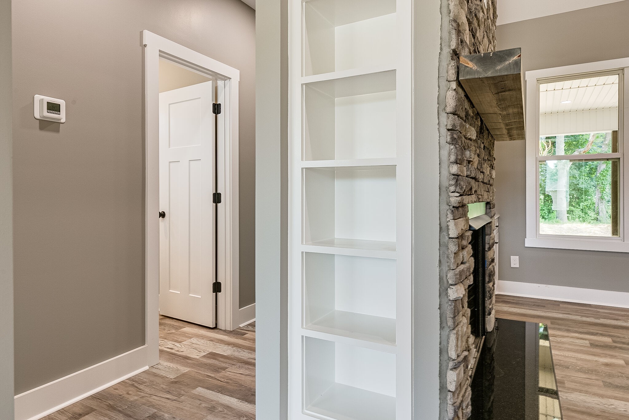 85 Post Road Manchester, TN 37355 - Photo 22 of 48 a view of a very nice looking room with a window