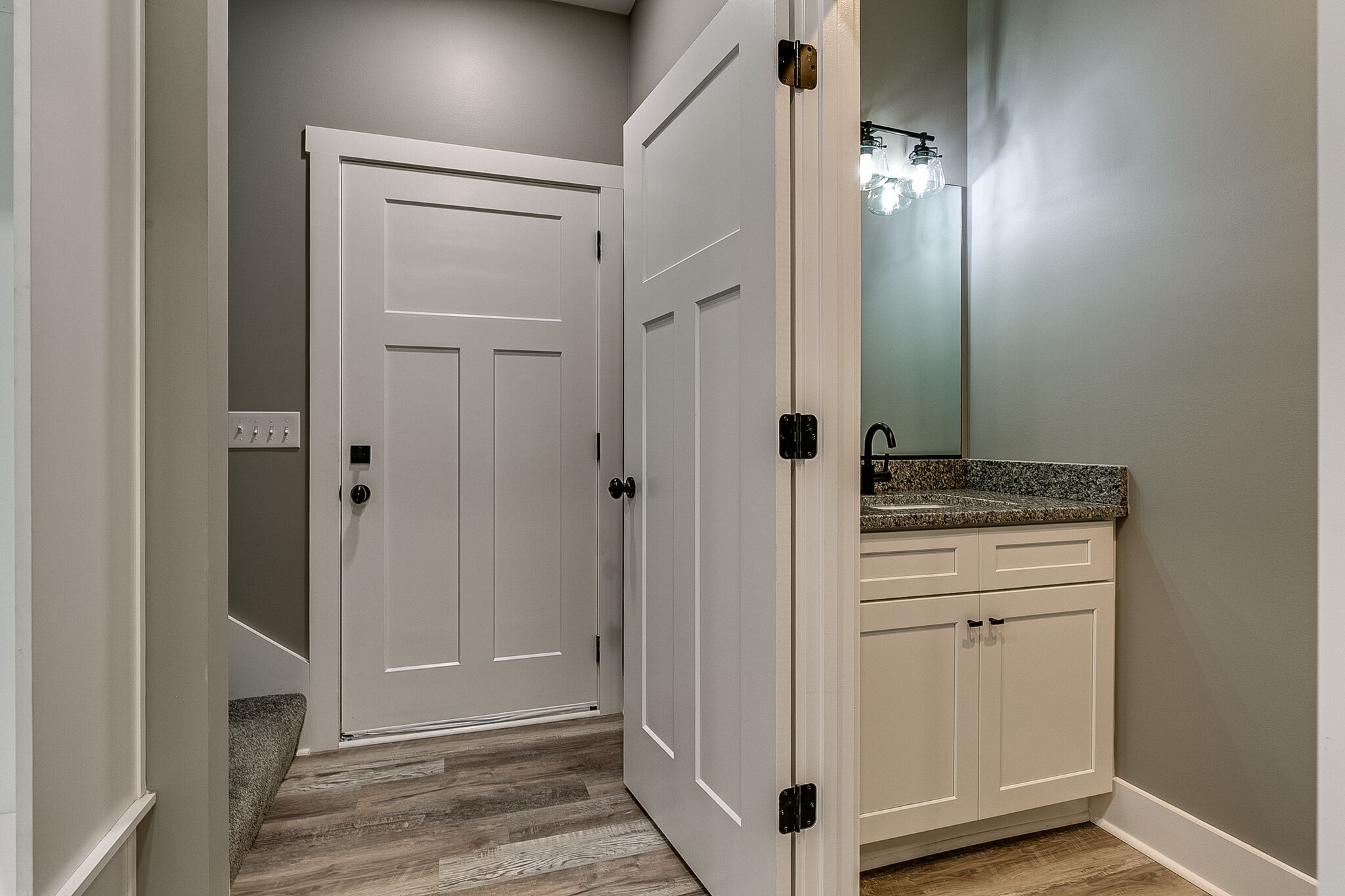 85 Post Road Manchester, TN 37355 - Photo 29 of 48 a bathroom with a shower and a sink
