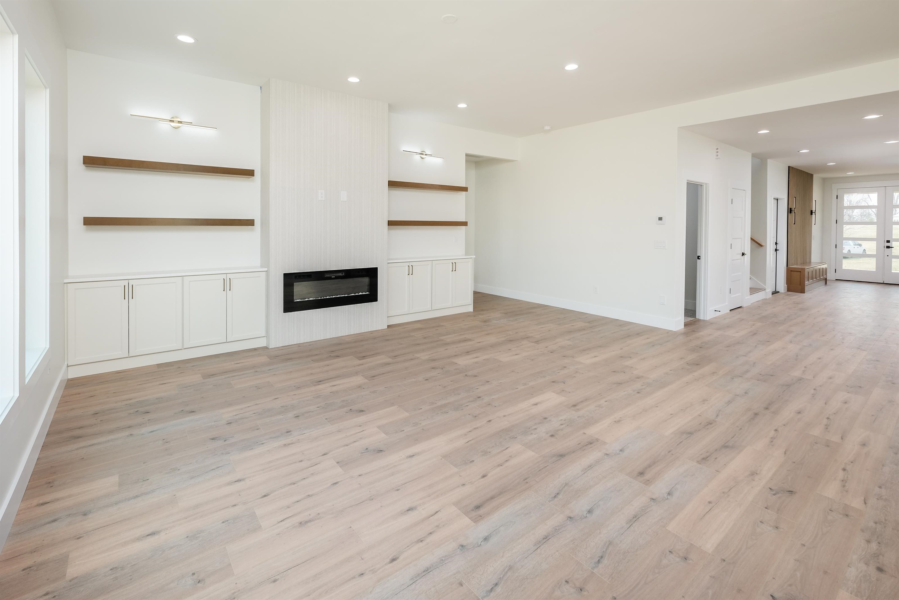 3615 Pennington Road Greer, SC 29651 - Photo 6 of 36
