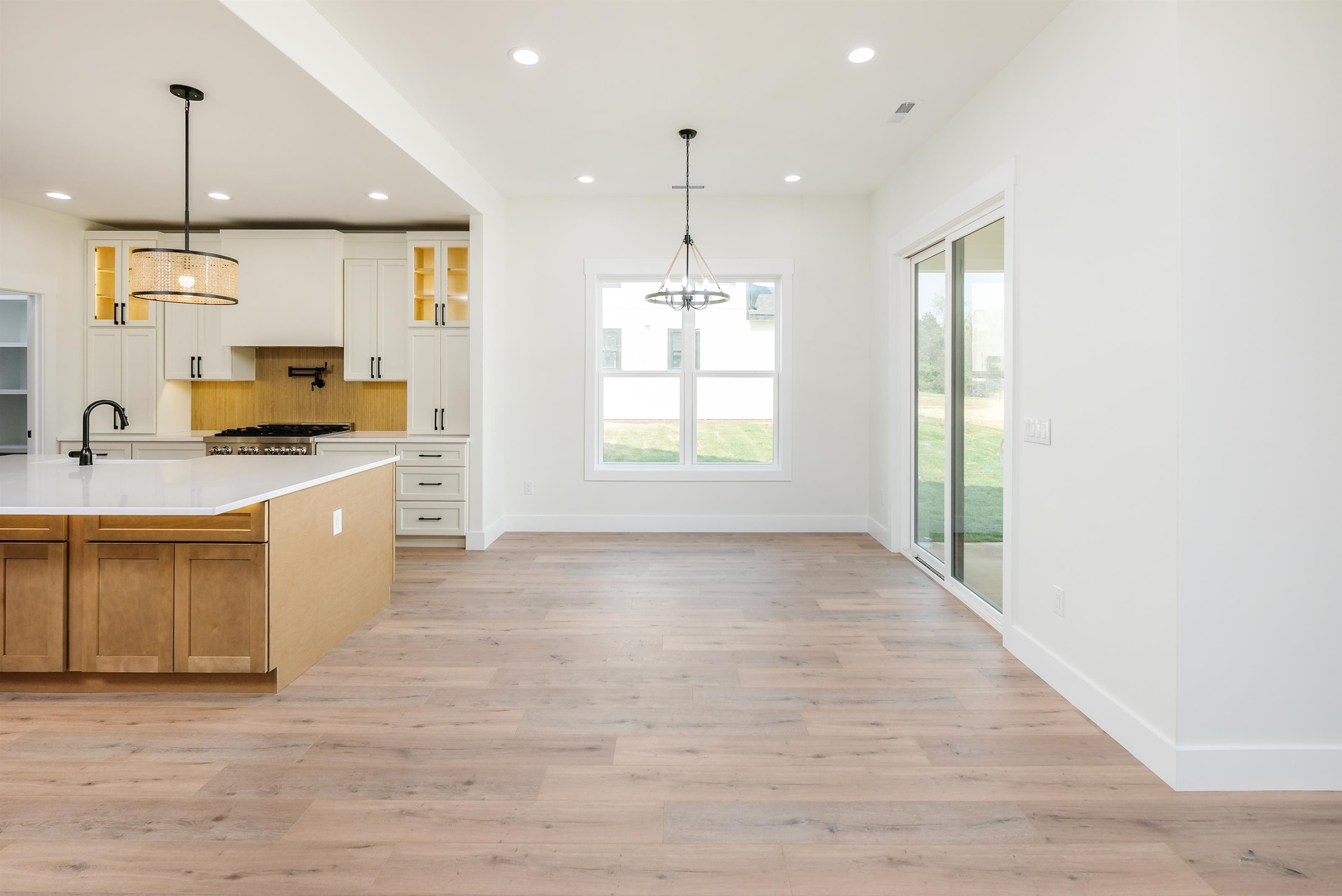 3615 Pennington Road Greer, SC 29651 - Photo 8 of 36