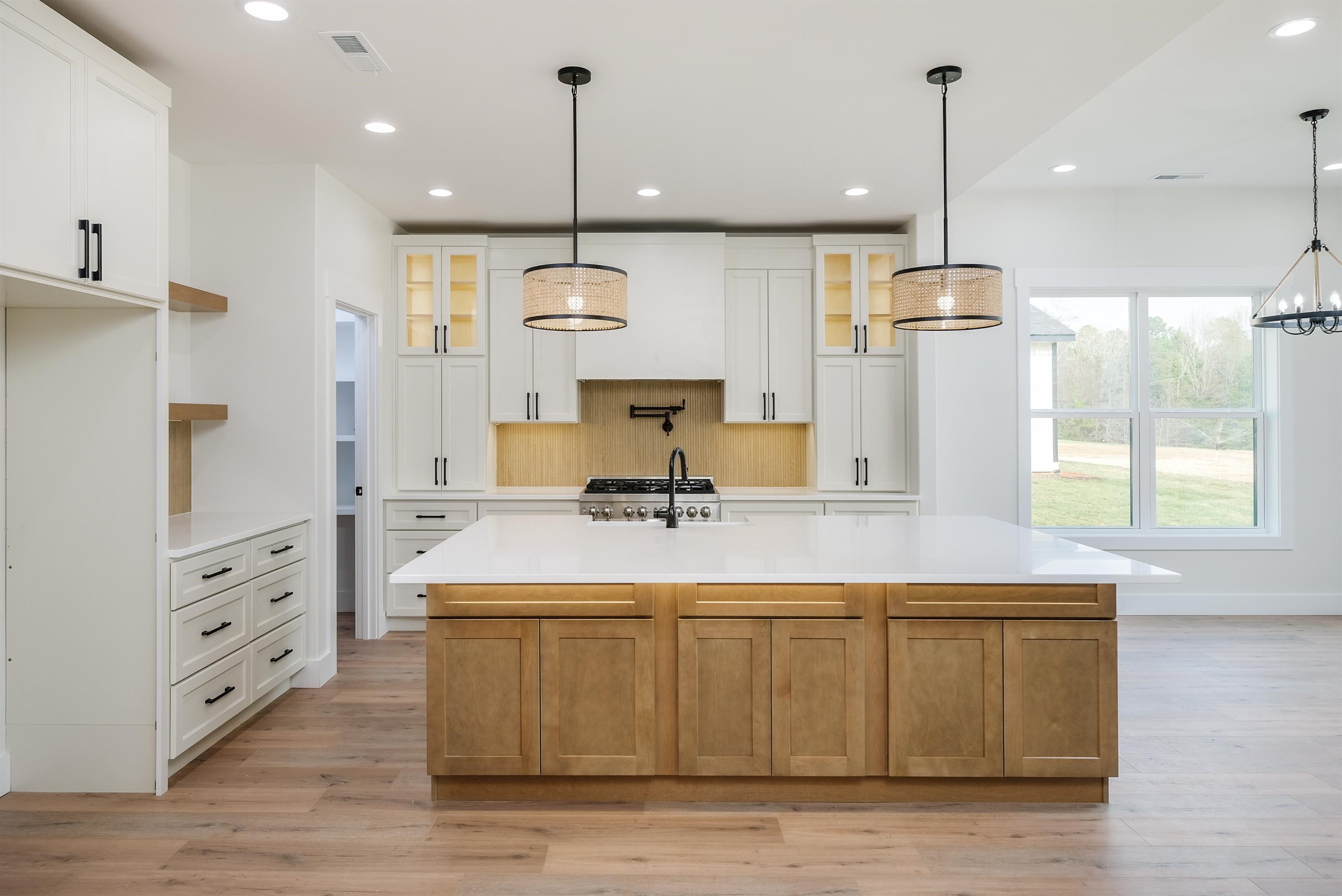 3615 Pennington Road Greer, SC 29651 - Photo 10 of 36
