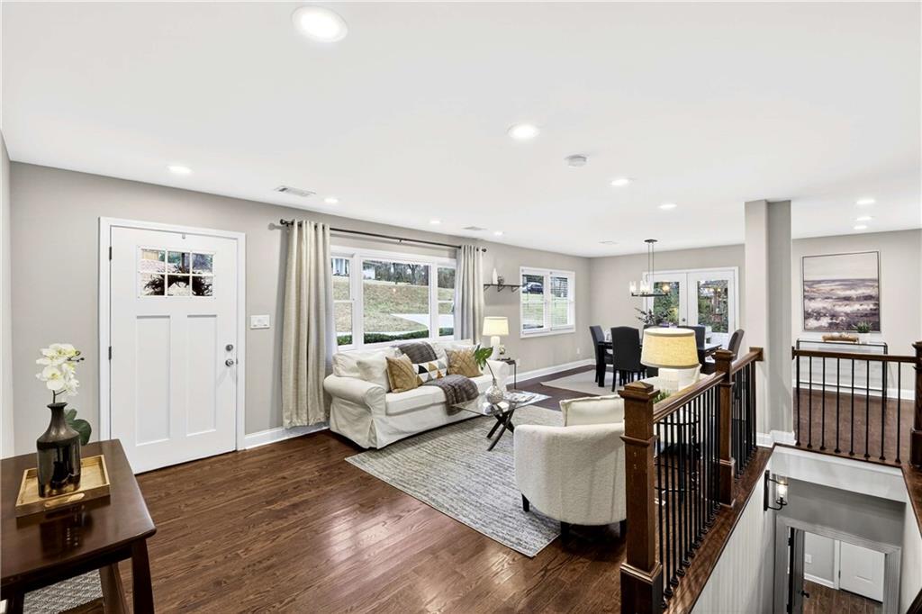 2986 Wilson Circle Decatur, GA 30033 - Photo 6 of 57