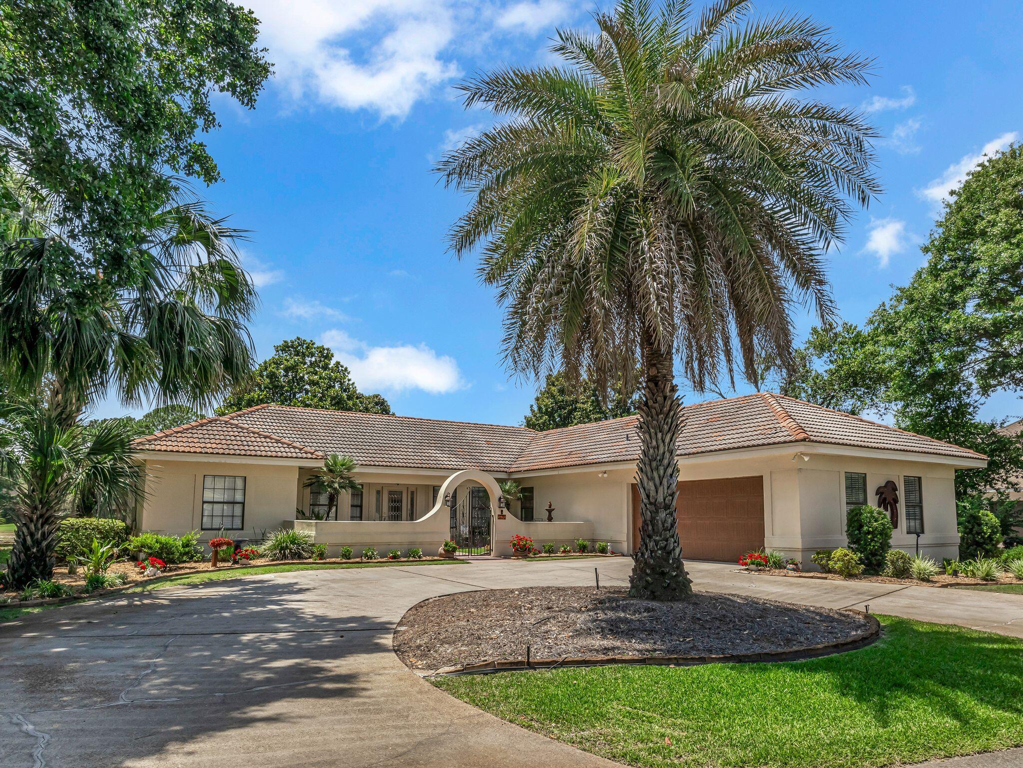 370 Golfview Drive Miramar Beach, FL 32550 - Photo 4 of 148 db2505211-1003