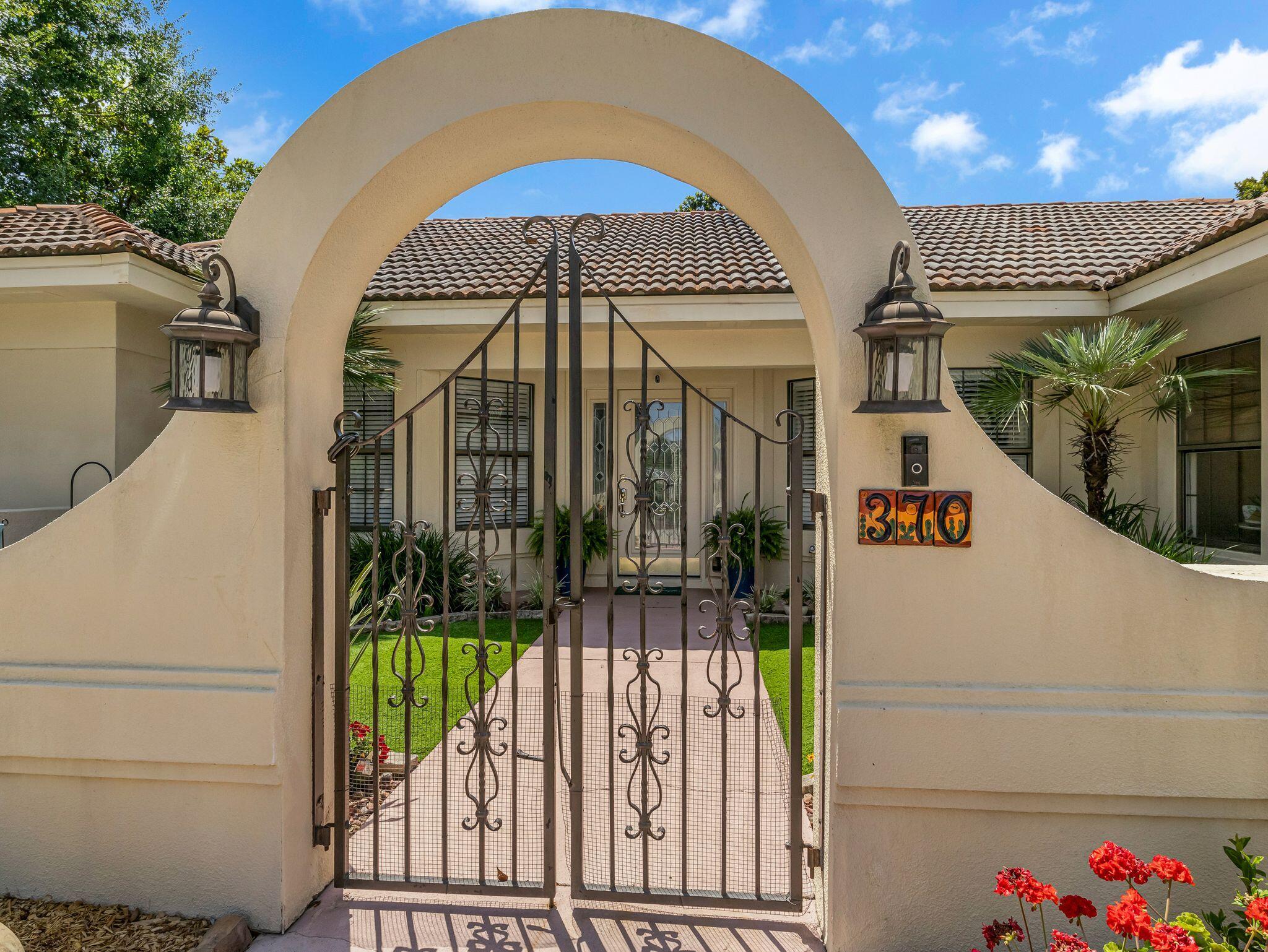 370 Golfview Drive Miramar Beach, FL 32550 - Photo 64 of 148 a view of entryway